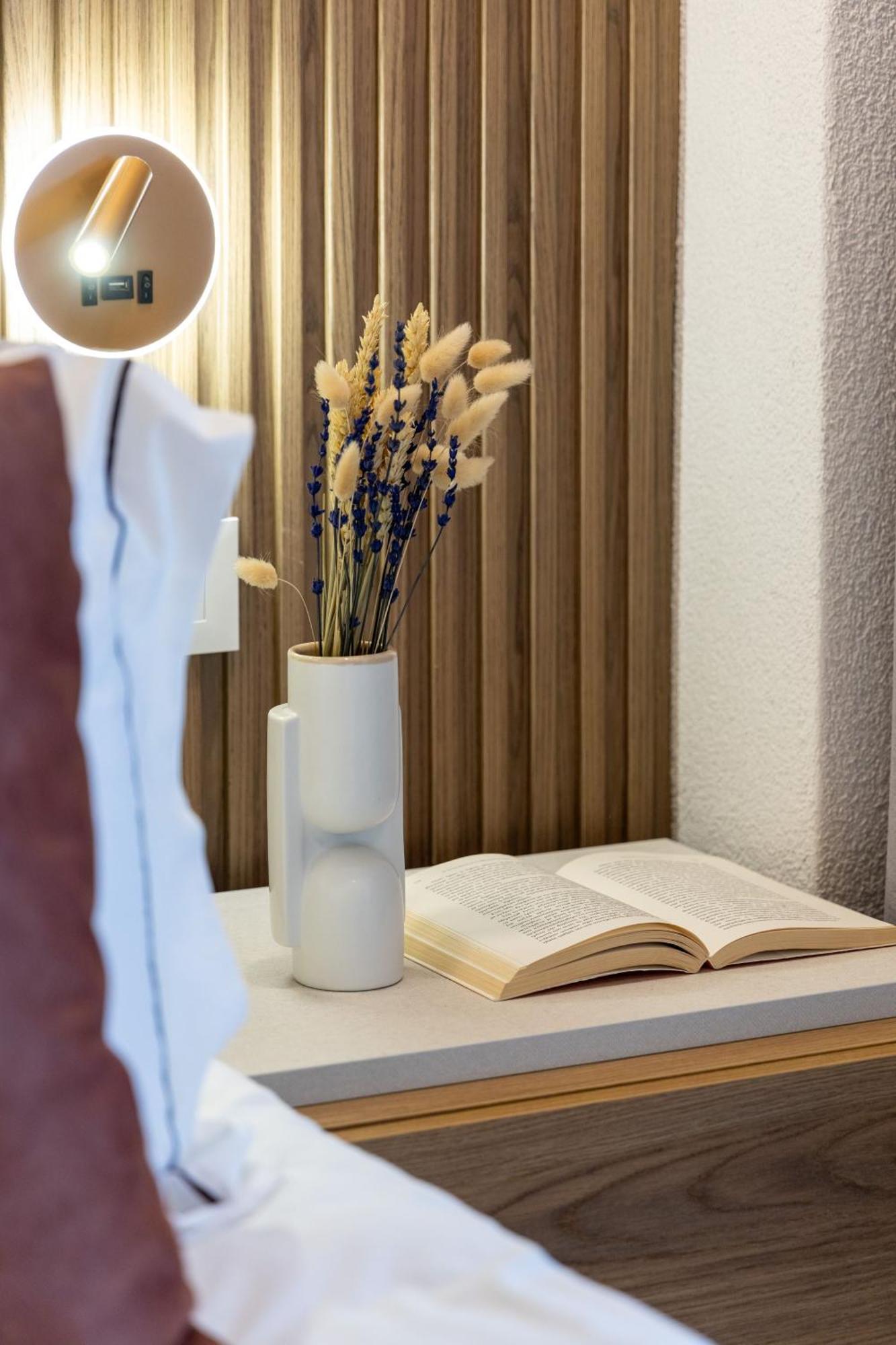 Anna Beach Suites Limenaria  Eksteriør billede