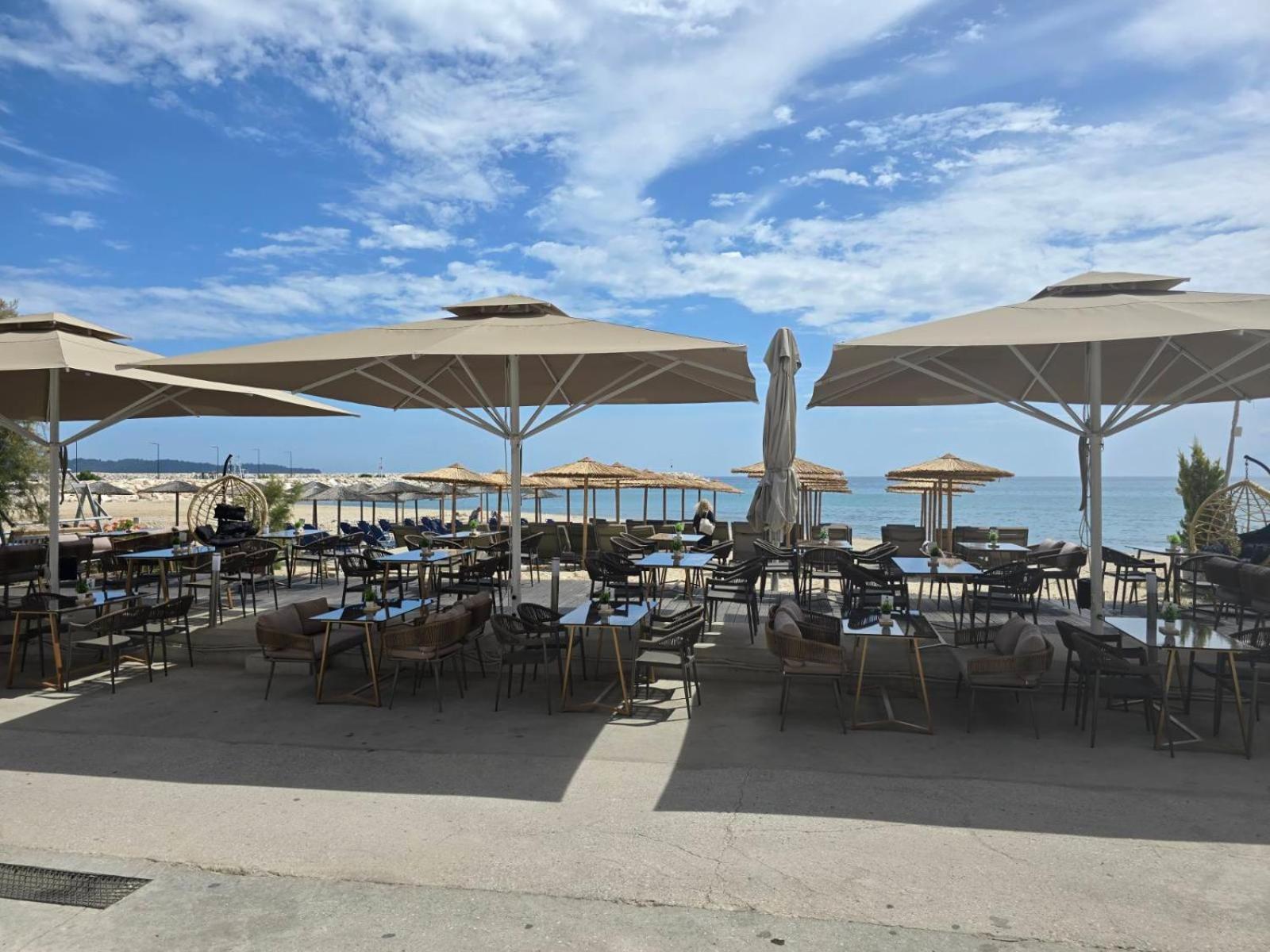 Anna Beach Suites Limenaria  Eksteriør billede